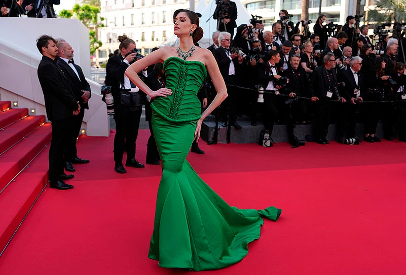 Photo highlights from 2026 Cannes festival red carpet day 2-Isabella Menin