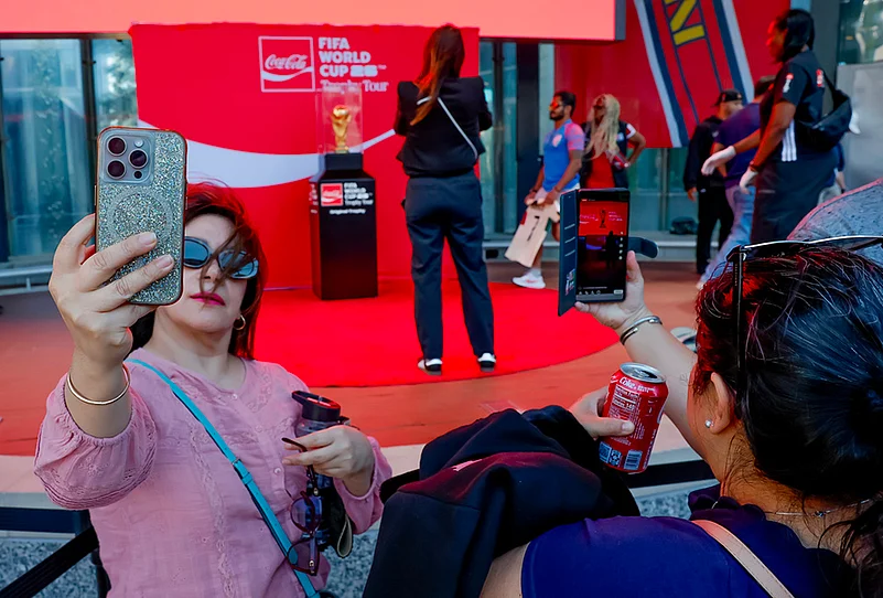 World Cup Trophy Atlanta photos