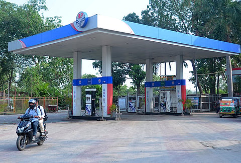 A closed petrol pump after petrol and diesel prices were hiked by Rs 3 per litre each, the first increase in over four years, amid rising global crude oil prices, in Ranchi, Jharkhand.