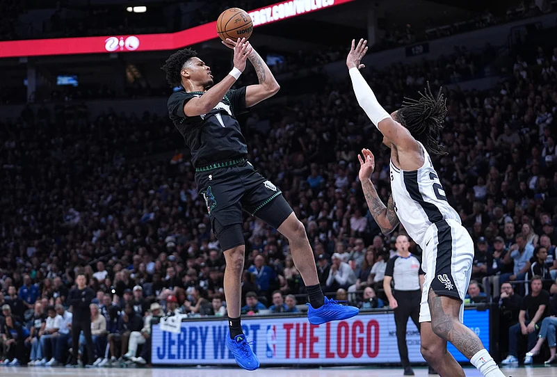 Minnesota Vs San Antonio, NBA 2026 Playoffs: Stephon Castle-Powered ...