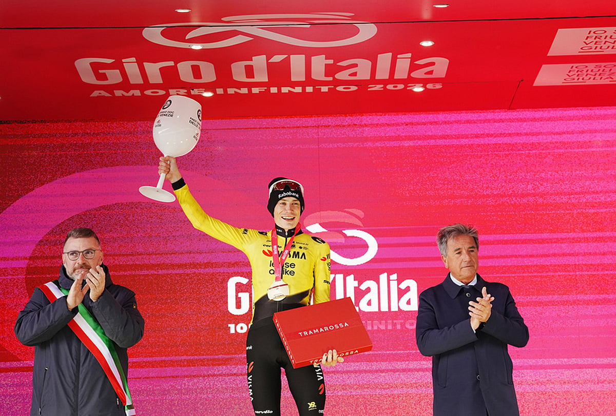 Giro d'Italia mountain cycling-Jonas Vingegaard