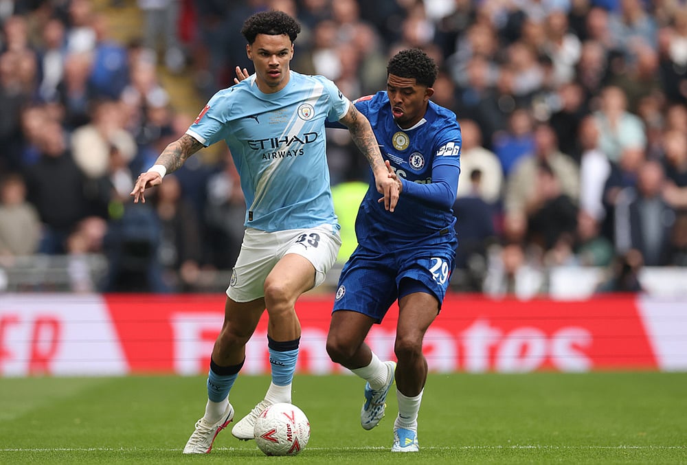 Chelsea and Manchester City English FA Cup final-Nico OReilly