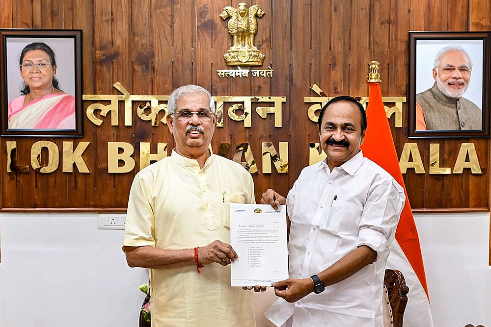 Kerala Guv Arlekar meets CM-elect Satheesan