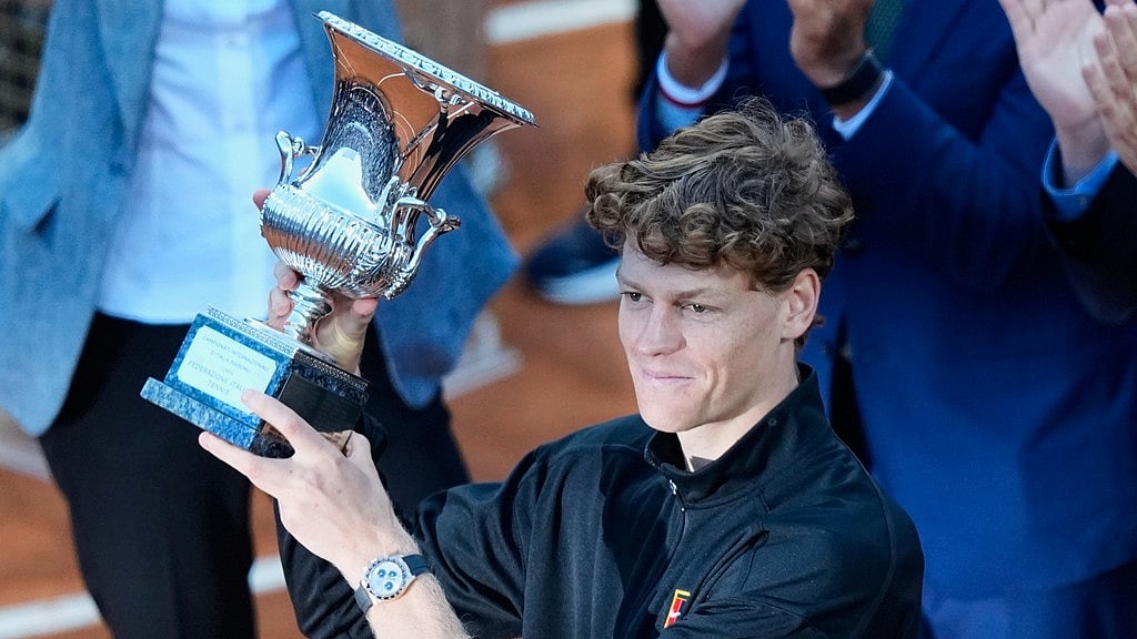 Jannik Sinner of Italy celebrates after defeating Casper Ruud of Norway in the final of the Italian Open tennis tournament, in Rome. - AP/Alessandra Tarantino