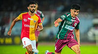 Mohun Bagan 1-1 East Bengal Highlights, ISL: Red And Gold Brigade Hold On In Kolkata Derby To Stay At Summit mohunbagansg/X : Mohun Bagan and East Bengal footballers in action during the Kolkata Derby of ISL 2025-26.
