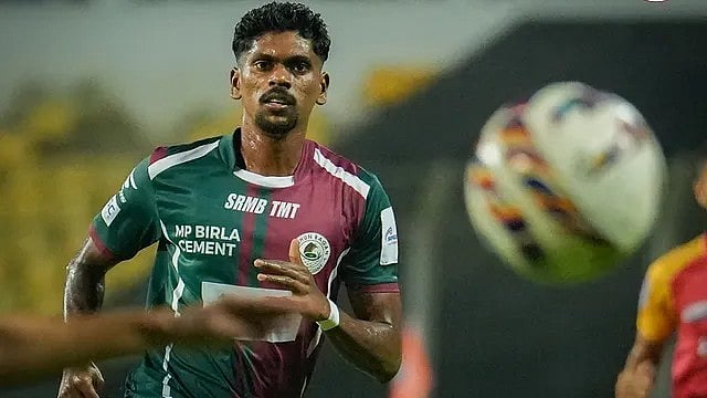 Mohun Bagan's Liston Colaco in action during the AIFF Super Cup 2025 match against East Bengal at Pandit Jawaharlal Nehru Stadium, Fatorda, on October 31, 2025. - | Photo: Instagram/mohunbagansg