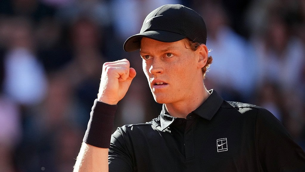 Jannik Sinner, of Italy, celebrates winning a point against Casper Ruud, of Norway, during the final match at the Italian Open tennis tournament, in Rome. - Photo: AP/Andrew Medichini