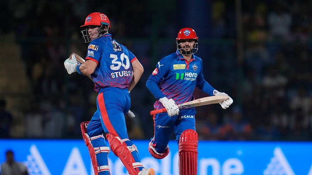 Delhi Capitals' Sameer Rizvi and Tristan Stubbs run between the wickets to score during the Indian Premier League cricket match between Chennai Super Kings and Delhi Capitals in New Delhi, India. - | Photo: AP/Manish Swarup