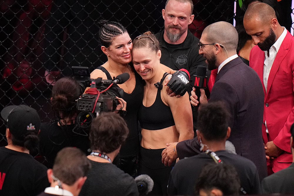 Featherweight Mixed Martial Arts: Ronda Rousey vs Gina Carano
