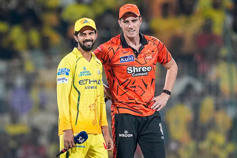 Chennai Super Kings' captain Ruturaj Gaikwad, left, and Sunrisers Hyderabad's captain Pat Cummins during toss before an Indian Premier League (IPL) 2026 T20 cricket match between Chennai Super Kings and Sunrisers Hyderabad, in Chennai, Tamil Nadu. - | Photo: PTI/R Senthilkumar