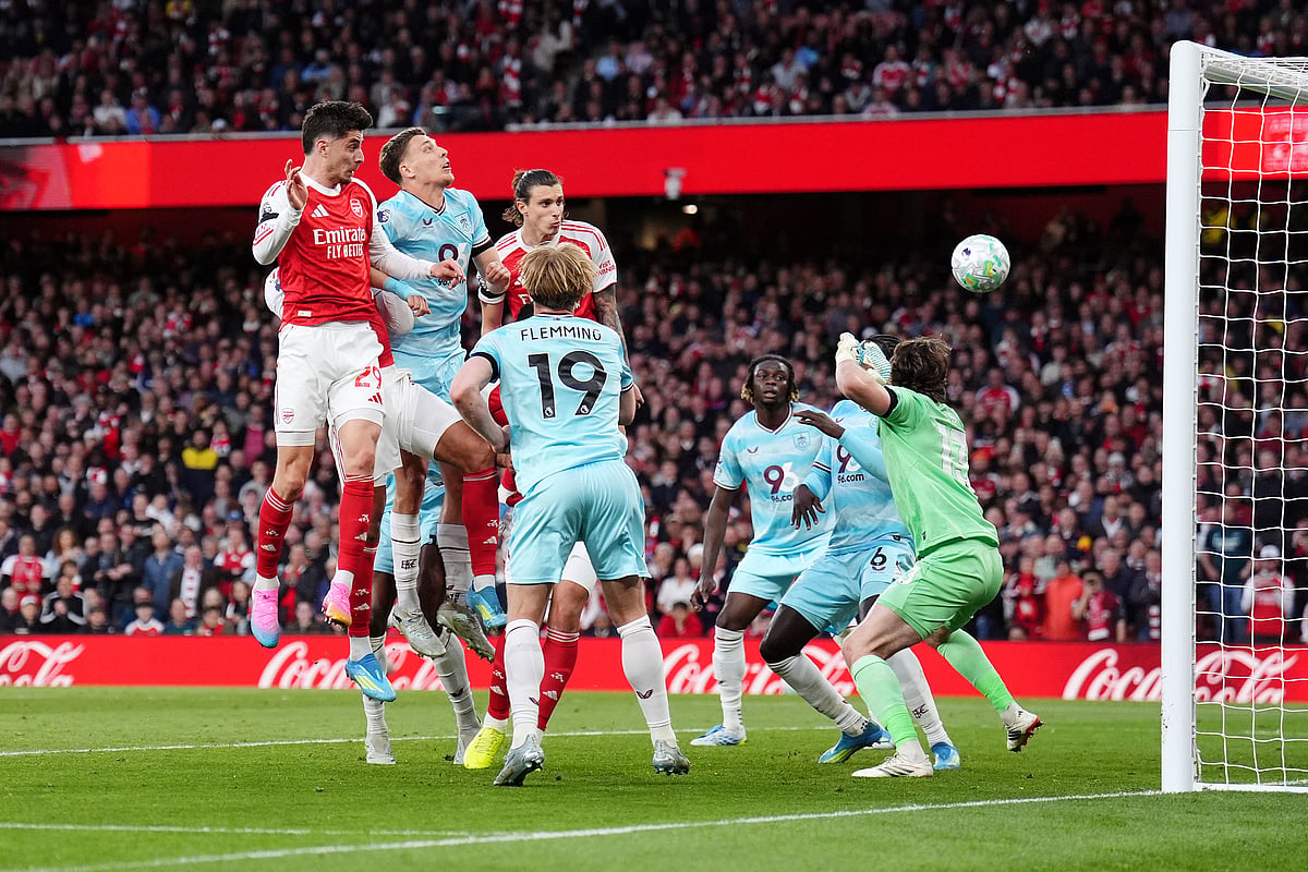 Kai Havertz heading the ball into the goal during Arsenal vs Burnley Premier League 2025-26 match.
