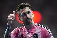 | Photo: AP/Rebecca Blackwell : Inter Miami midfielder Lionel Messi gives a thumbs up toward the stands during stoppage time at the end of an MLS soccer match against the Portland Timbers in Miami.