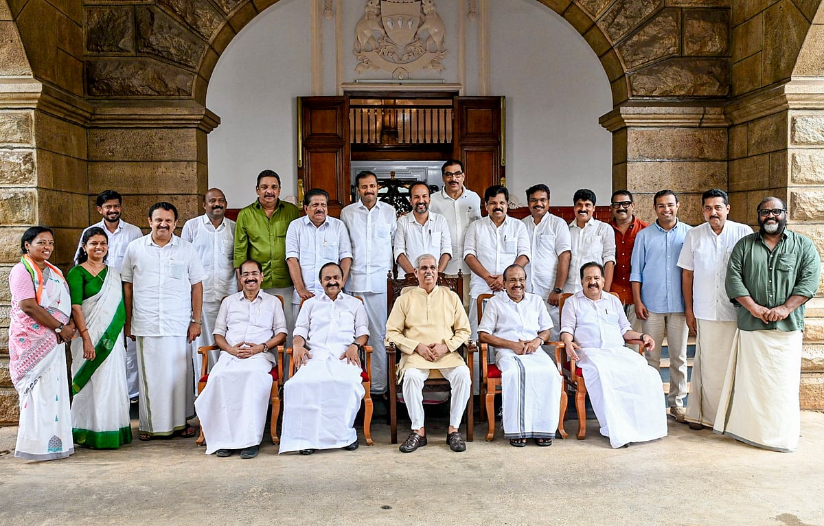  Kerala Governor Rajendra Vishwanath Arlekar with newly sworn-in state Chief Minister VD Satheesan and the Council of Ministers after the swearing-in ceremony of the state government, in Thiruvananthapuram.  - PTI