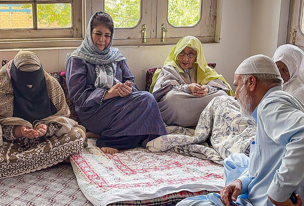 Mehbooba Mufti in Kulgam