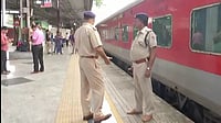 Fake RPF Officer Kidnaps Labourer From Train in Thane, Demands ₹10,000 Ransom