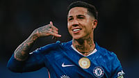 Chelsea 1-0 Tottenham Hotspur LIVE Score, EPL 2025-26: Enzo Fernandez Fires Blues Into The Lead X/Chelsea : Enzo Fernadez slams a sensational long-range goal to take Chelsea 1-0 ahead against Spurs at the Stamford Bridge on Tuesday, May 19.
