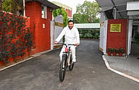 PTI : Haryana Chief Minister Nayab Singh Saini on Tuesday cycled from his official residence to Sukhna Lake here.