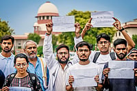 ‘Very Traumatic For Students’: Supreme Court Says Accountability Must In NEET Paper Leak Case | Photo: IMAGO Hindustan Times : In Search of Answers: NEET aspirants assemble within the precincts of the Supreme Court during a hearing on the NEET paper leak case on July 18, 2024 in New Delhi