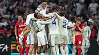 AP Photo : Aston Villa players celebrate after winning the Europa League final soccer match between Freiburg and Aston Villa in Istanbul, Turkey.