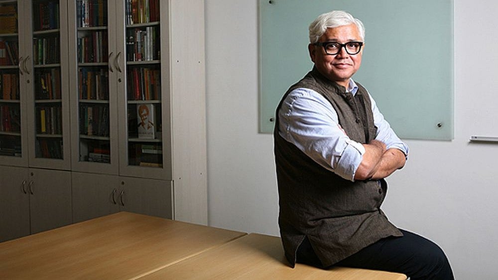 Author Amitav Ghosh  - null