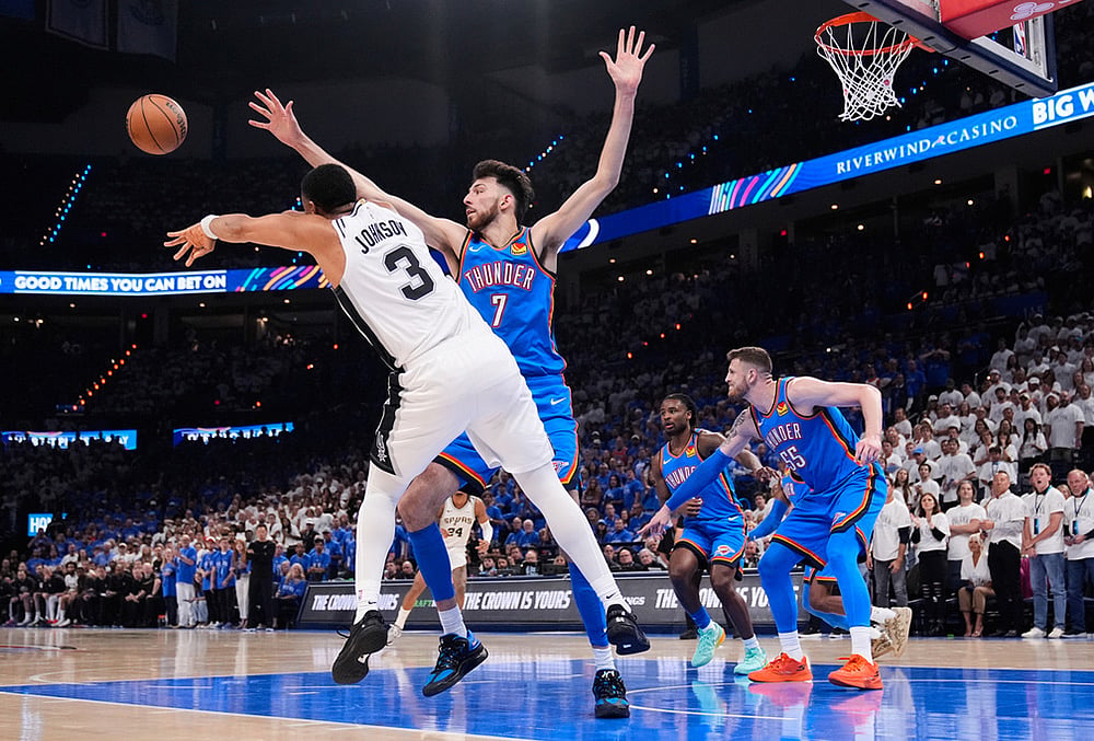 San Antonio Spurs Vs Oklahoma City Thunder NBA Playoffs-Keldon Johnson