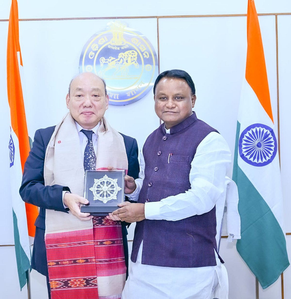 CG of Japan in Kolkata Mr. Ishikawa Yoshihisa with Odisha Chief Minister Shri Mohan Charan Majhi