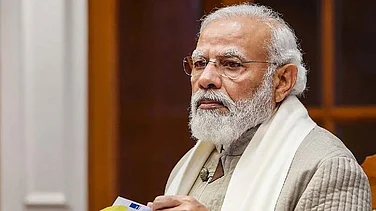 PM Modi's Gifts to World Leaders Showcase India's Rich Diversity – See Who Received What