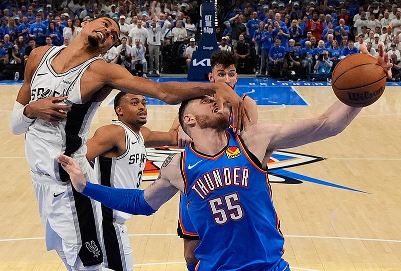 San Antonio Spurs Vs Oklahoma City Thunder NBA Playoffs-Victor Wembanyama