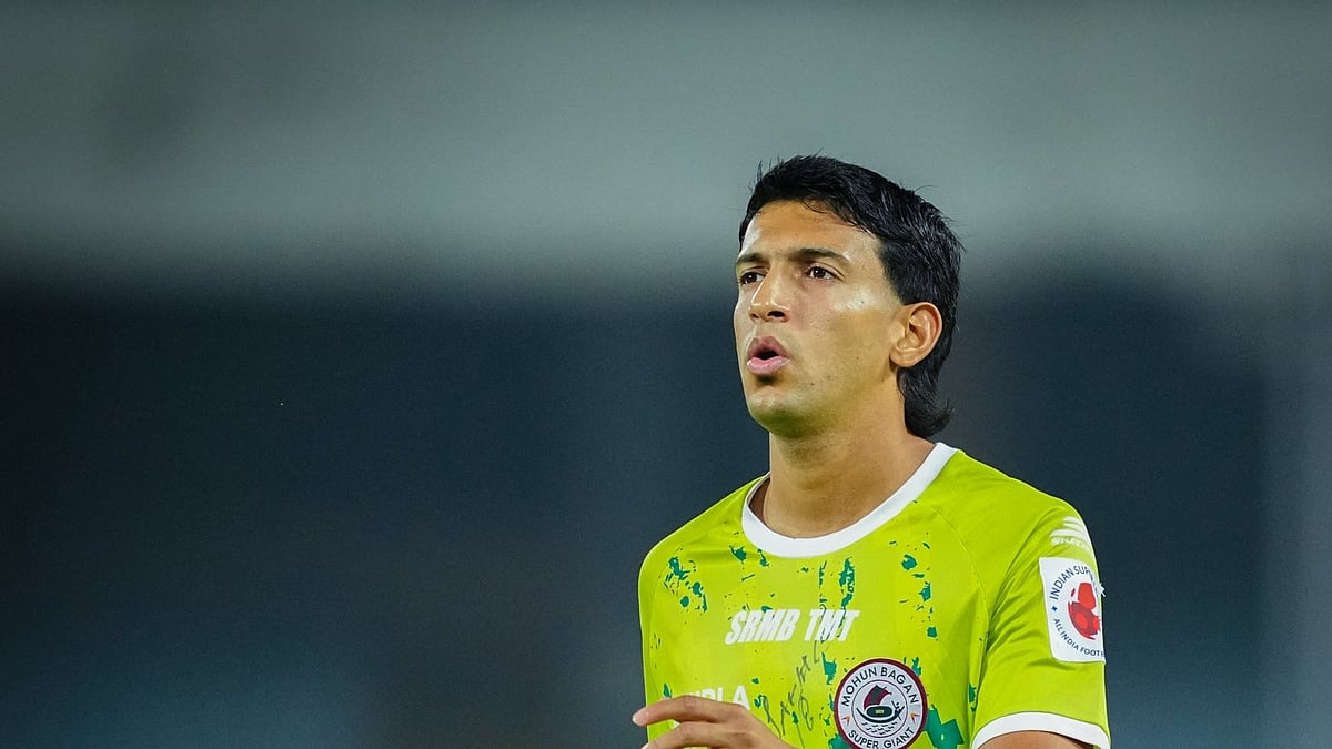 Sahal Abdul Samad in training ahead of the Mohun Bagan Vs SC Delhi ISL 2025-26 match.  - mohunbagansg/X