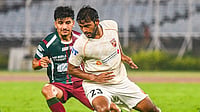Mohun Bagan 2-1 SC Delhi Highlights, ISL 2025-26: McLaren Scores Winner In Vain; EBFC Win Title IndSuperLeague/X : Mohun Bagan and SC Delhi footballers in action during ISL 2025-26 match.