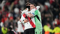 River Plate Vs Bragantino, Copa Sudamericana: Millionaires At It Again, Score Late Goal To Salvage Draw | Photo: AP/Gustavo Garello : Players of Argentina's River Plate embrace at the end of a Copa Sudamericana Group H soccer match against Brazil's Red Bull Bragantino in Buenos Aires, Argentina.