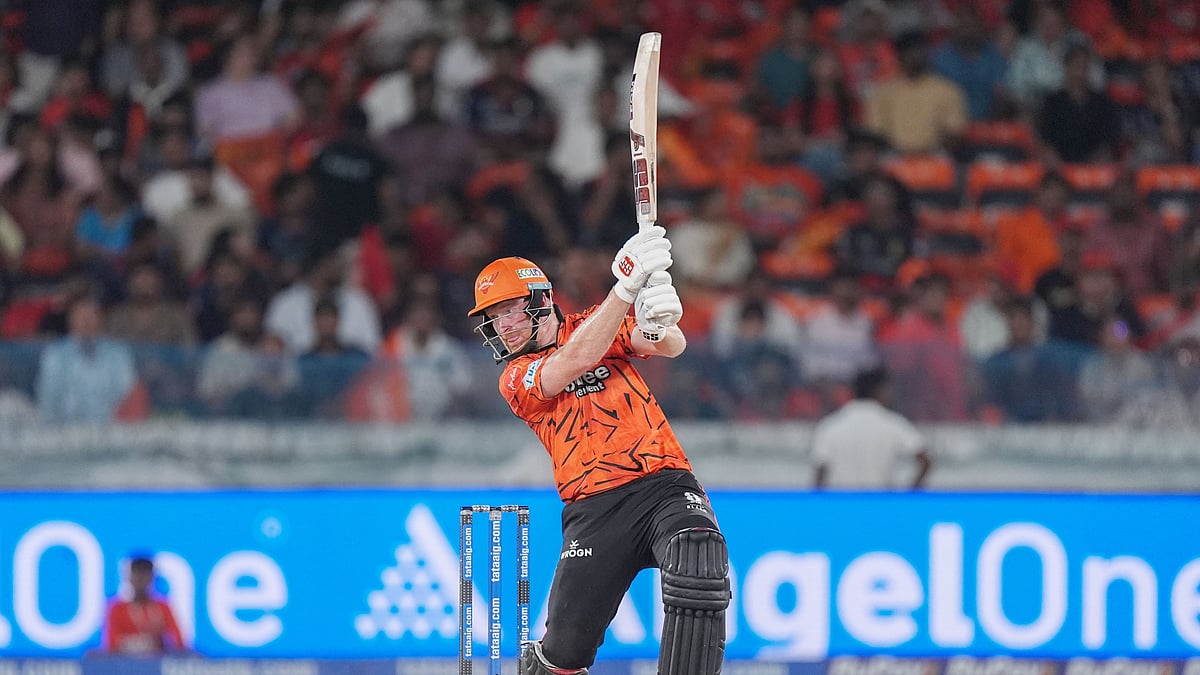 Heinrich Klaasen in action against RCB in IPL 2026 at Rajiv Gandhi International Stadium.  - IPL/X