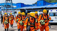 90 Killed In China Coal Mine Blast, Rescue Operations Under Way Photo: Xinhua : Rescue workers at the scene of the accident.