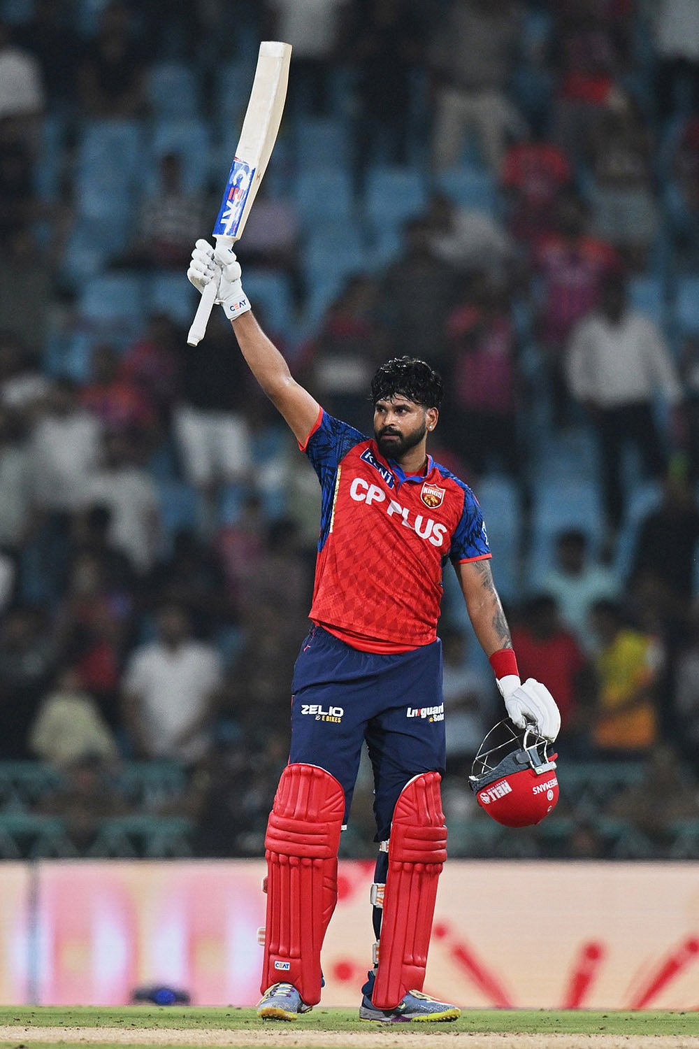 IPL 2026 LSG vs PBKS at Ekana Cricket Stadium-Shreyas Iyer celebrates century 