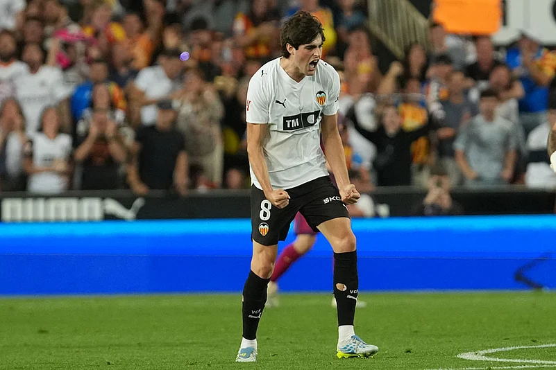 La Liga Soccer Match: Valencia vs Barcelona