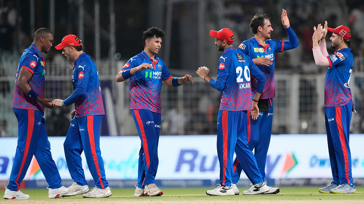 (AP Photo/Bikas Das) : Delhi Capitals' players celebrate after winning the Indian Premier League cricket match against Kolkata Knight Riders, in Kolkata , India, Sunday, May 24, 2026