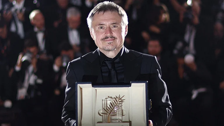 Cristian Mungiu wins Palme d’Or for Fjord - NEON