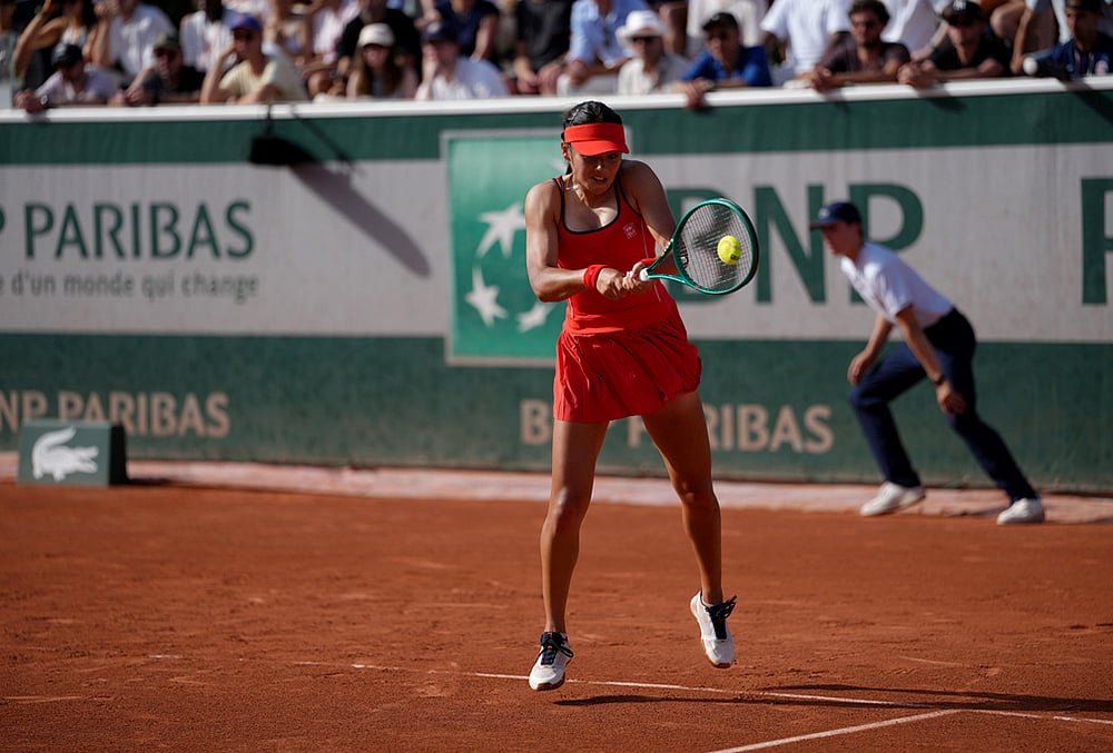 Solana Sierra vs Emma Raducanu French Open tennis womens singles-2