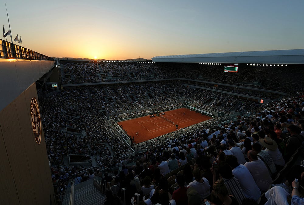 gael-monfils-vs-hugo-gaston-french-open-2026 center court Philippe Chatrier 