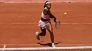 | Photo: AP/EMMA DA SILVA : Coco Gauff defeated Egypt's Mayar Sherif (6-3, 6-2) in round 2 of the Frech Open 2026 on Court Suzanne-Lenglen, Paris on Thursday, May 28.
