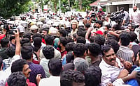 CPI(M) Finds Rallying Point In ED Raid