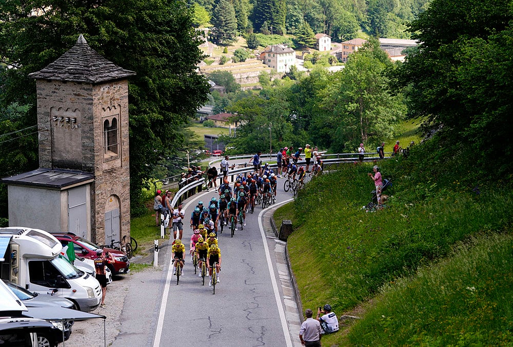 2026 Giro dItalia stage 16 highlights