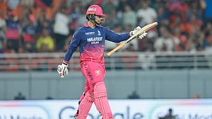 X/IPL : Vaibhav Sooryavanshi smashed a 16-ball fifty against SRH to equal Suresh Raina's record of fastest fifty in IPL knockouts.