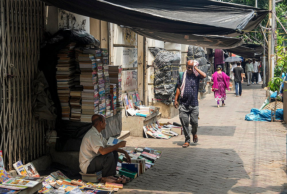 Kolkata book vendor
