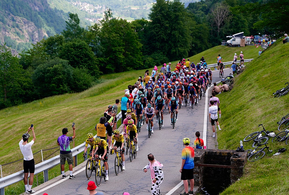 2026 Giro dItalia stage 16 photos
