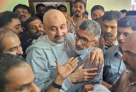 Abdul Rahim, who returned to Kerala after spending nearly two decades in a Saudi Arabian jail, is welcomed by relatives and well-wishers, in Kozhikode.  Rahim was released after blood money was raised through crowdfunding. 