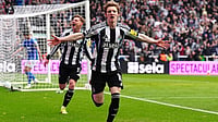 | Photo: Owen Humphreys/PA via AP : Newcastle United's Anthony Gordon celebrates scoring their side's first goal of the game during the Premier League match between Newcastle and Sunderland outside St James' Park, Newcastle upon Tyne, England.