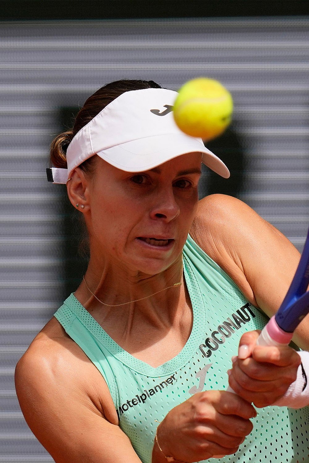 Magda Linette French open 2026 Third Round roland garros