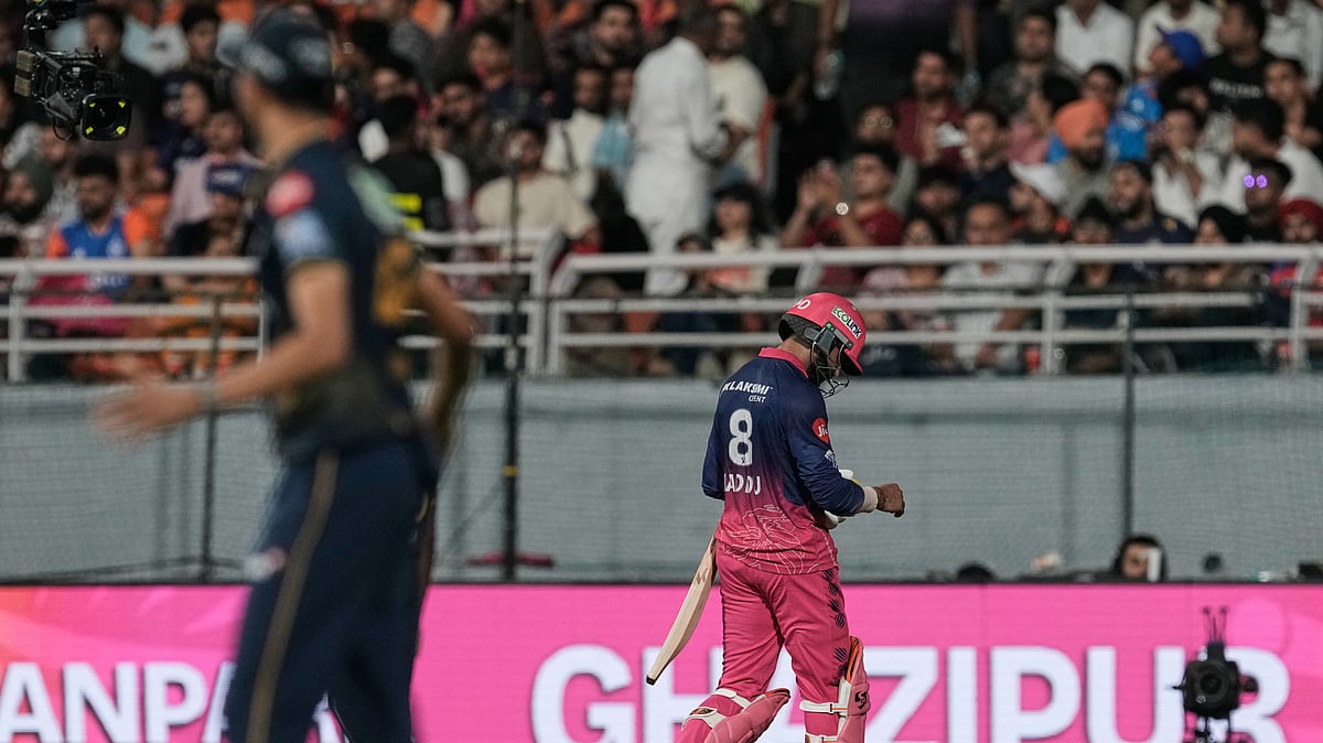 Rajasthan Royals' Ravindra Jadeja walks back to dugout after getting retired hurt during the Indian Premier League cricket match between Gujarat Titans and Rajasthan Royals in New Chandigarh, India, Friday, May 29, 2026. - (AP Photo/Ashwini Bhatia)