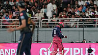 GT Vs RR, IPL 2026 Qualifier 2: Mohammed Siraj, Ravindra Jadeja Spark Injury Scares At Mullanpur Stadium (AP Photo/Ashwini Bhatia) : Rajasthan Royals' Ravindra Jadeja walks back to dugout after getting retired hurt during the Indian Premier League cricket match between Gujarat Titans and Rajasthan Royals in New Chandigarh, India, Friday, May 29, 2026.